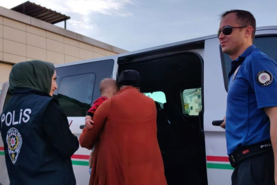 Bursa'da çalıştığı depoyu soyunca bebeğiyle cezaevine götürüldü