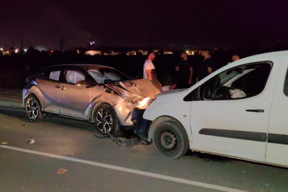 Bursa'da tamirciye bıraktığı aracı hurdaya döndü: 6 yaralı