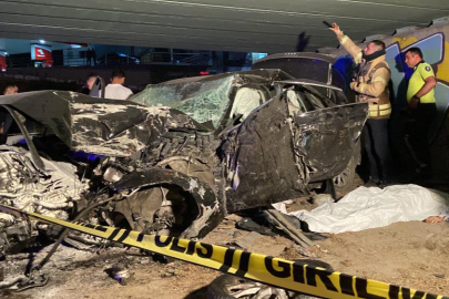 Feci kaza: Duvara çarpan araçta 4 kişi öldü