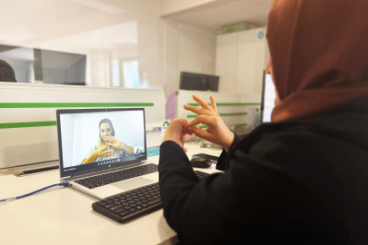 Uludağ Elektrik’ten işaret dili görüşme hattı ile farkındalık