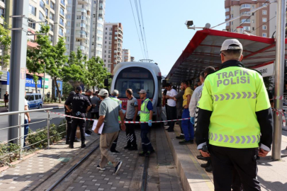 Ücretsiz binmek istediği tramvay sonu oldu
