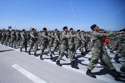 Sözleşmeli er başvurularında süre 1 Ekim'de dolacak