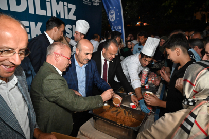 Süleyman Çelebi Mevlid Kandilinde Bursa'da anıldı