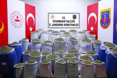 Diyarbakır’da 1 ton 319 kilogram esrar ele geçirildi