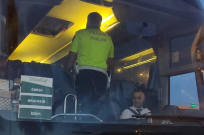 Bursa'da yolculara emniyet kemerinin önemi anlatıldı