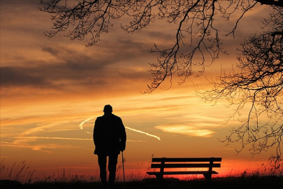 Dünyada 2050'de 6 kişiden 1'i, 65 yaş üstü olacak