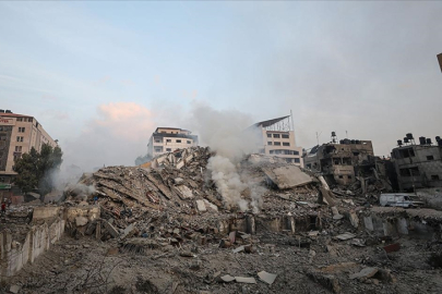 İsrail'in saldırılarında ölenlerin sayısı 313'e yükseldi