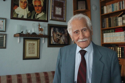 Türk edebiyatının çağdaş Dede Korkut'u Bahaettin Karakoç