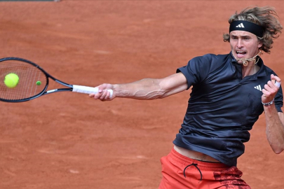 Zverev, Japonya Açık'a erken veda etti