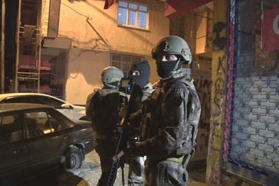 Bakan Yerlikaya duyurdu: 56 ilde eş zamanlı 'Kafes' operasyonları