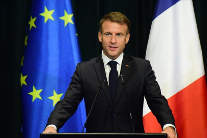 Macron: Avrupa'nın yeniden birleşmeli