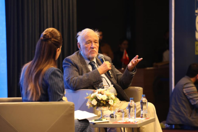 İlber Ortaylı'dan "Türkiye Yüzyılı Konuşmaları"