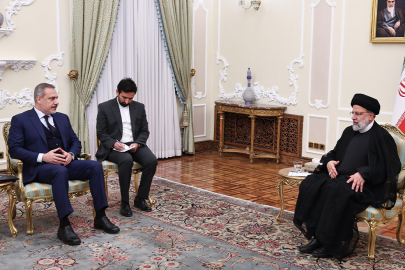 Dışişleri Bakanı Fidan, İran Cumhurbaşkanı Reisi ile bir araya geldi