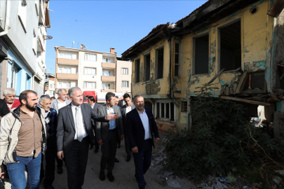 İnegöl'de metruk yapıların yıkımına başlandı