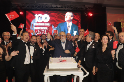 BUMİAD’ın Cumhuriyet Ödülleri sahiplerine verildi