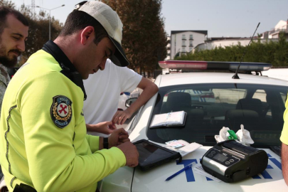 Bursa'da aday sürücü ehliyetini alamadan ceza yedi...