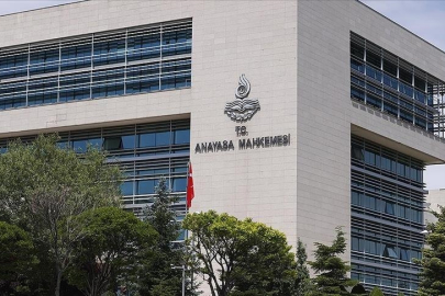 Aldatılan eşin üçüncü kişiden tazminat istemine Anayasa Mahkemesinden ret