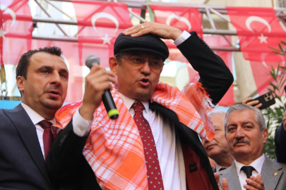 Özel CHP’nin iktidar yürüyüşünü Manisa’dan başlattı