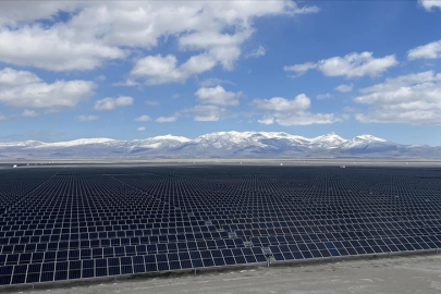 Türkiye, güneş paneli üretiminde yüksekleri hedefliyor
