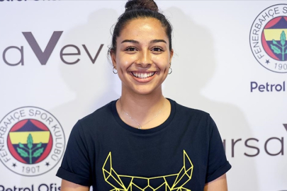 Fenerbahçeli Göknur Güleryüz'ün milli tercihi Türkiye oldu