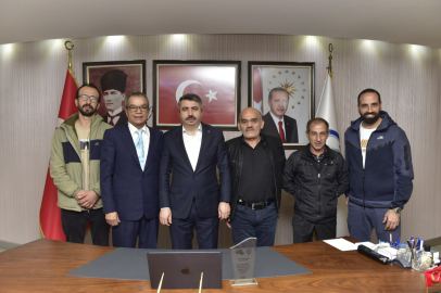 Başkan Yılmaz, Yıldırım İşitme Engelliler Spor Kulübü'nü ağırladı