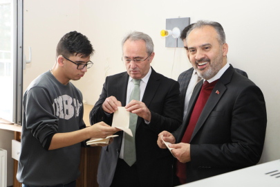 Başkan Aktaş, öğrencilerle bir araya geldi