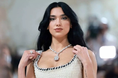 Dua Lipa, telefon numarasını paylaştı!