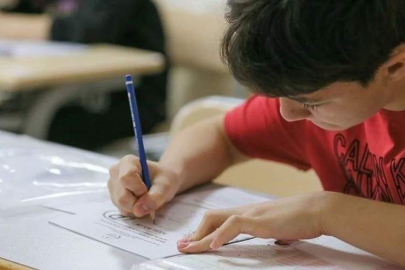 MEB örnek soru kitapçılarını yayımladı