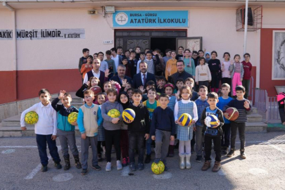 Başkan Işık'tan Gürsu'daki okullara spor desteği