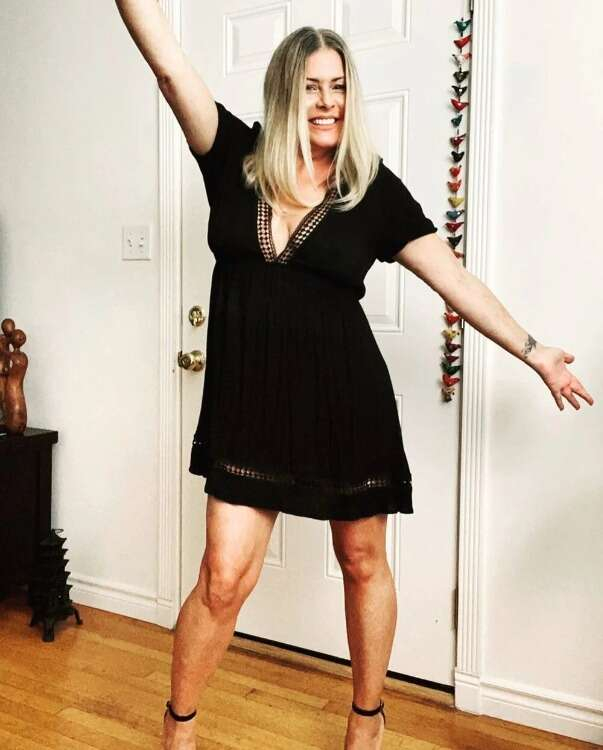 POZİTİF KALMAYA ÇALIŞIYOR