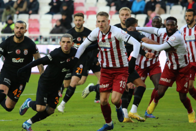 Galatasaray Sivas'ta takıldı