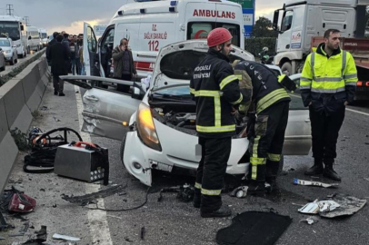 Kocaeli'de 4 araçlı zincirleme kaza: 1 ölü, 1 yaralı