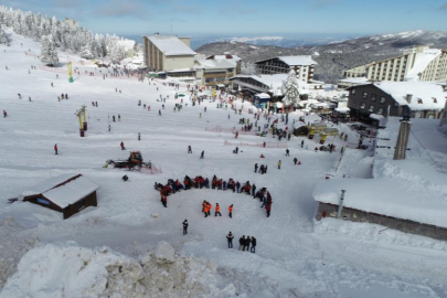 Uludağ'da kar kalınlığı 45 santimetreye ulaştı