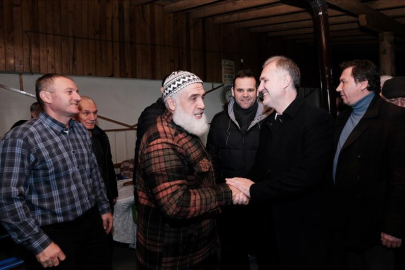 İnegöl'de Bereket Sofrası Boşnak Camide kuruldu