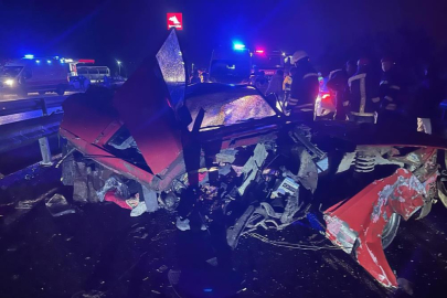 Akhisar’da zincirleme feci kazada 2 kişi öldü