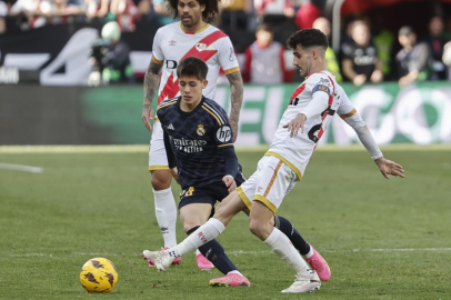 Real Madrid'e Rayo Vallecano engeli