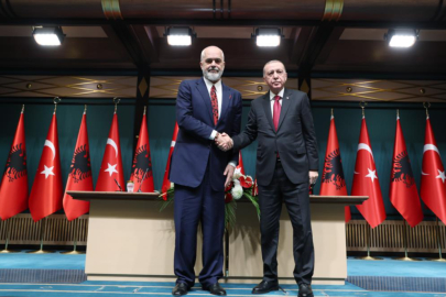 Cumhurbaşkanı Erdoğan: "Şer şebekesine fırsat vermeyeceğiz"