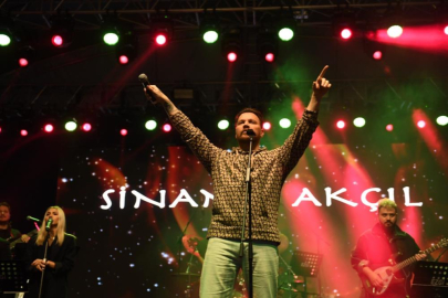 Osmangazi Meydanı’nda Sinan Akçıl rüzgarı