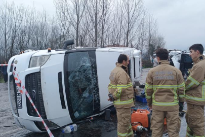 İşçi servisleri kaza yaptı: 1 ölü, 15 yaralı