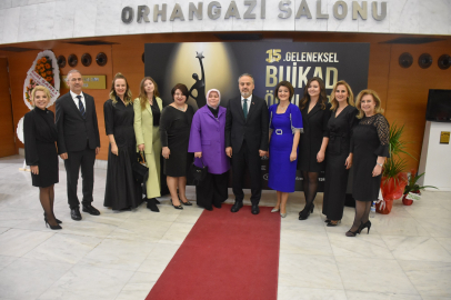 BUİKAD başarıyı taçlandırma geleneğini sürdürüyor