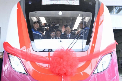 Arnavutköy-İstanbul Havalimanı Metro Hattı hizmete açıldı