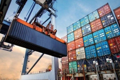 Dış ticaret açığı Şubat ayında azaldı