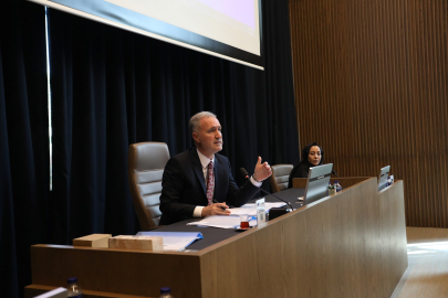 İnegöl Belediye Meclisi yeni üyelerle ilk toplantısını yaptı