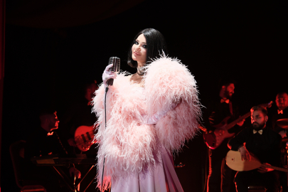 Derya Bedavacı'dan arabesk severleri sevindiren haber