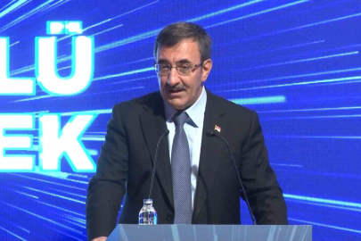 Cevdet Yılmaz Katılım Finans Zirvesi'ne katıldı