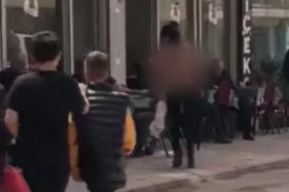 Sokakta çıplak gezen kadın herkesi şoka uğrattı