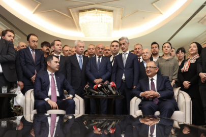 Çevre, Şehircilik ve İklim Değişikliği Bakanlığında devir teslim töreni