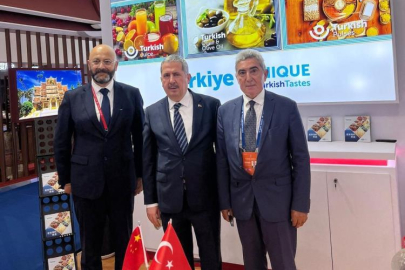 Türk ihracatçılar Urumçi'de yeni iş birliklerine imza attı