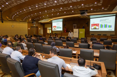 Bursa'da Büyükşehir personeline ‘Sosyal Medya Eğitimi’