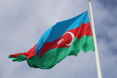 Azerbaycan’dan “İsrail ve Filistin’den ayrılın” çağrısı